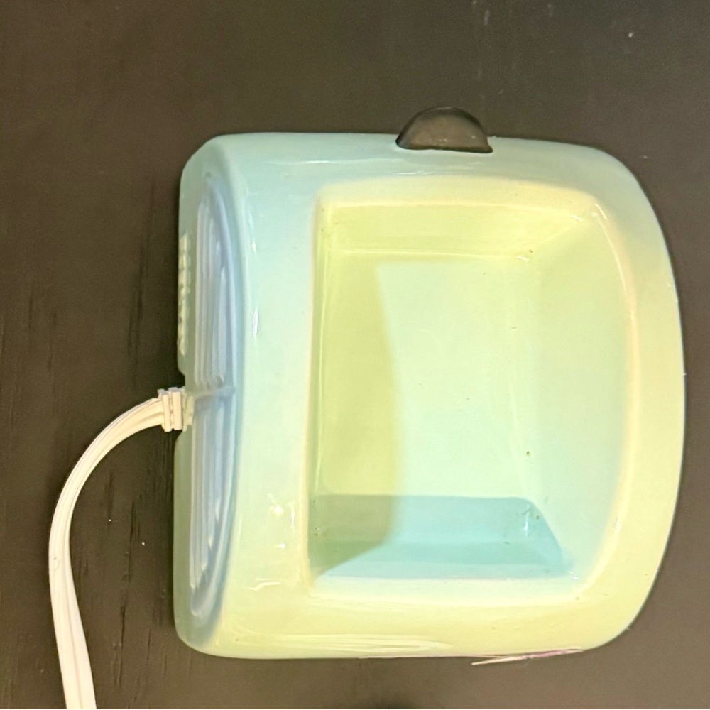 Scentsy Retired Retro Morning Toast Wax Warmer. Preowned Excellent Condition - Picture 4 of 7